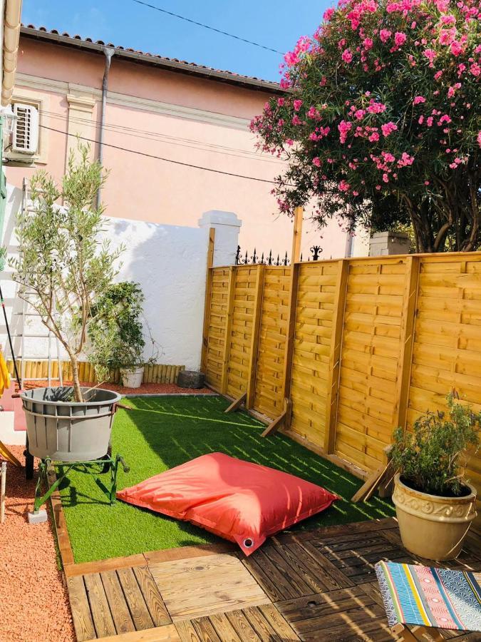 מרסיאן Casa Dahlia - Charmant Appartement Equipe Avec Grande Terrasse מראה חיצוני תמונה